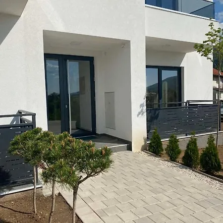 Ruzica Apartment *